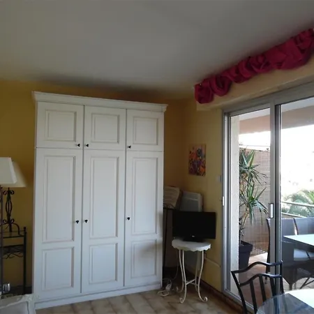 Calme Pour 4 Pers. Avec Loggia Et Parking Securise - Fr-1-750-101 * קאנט אן רוסיון